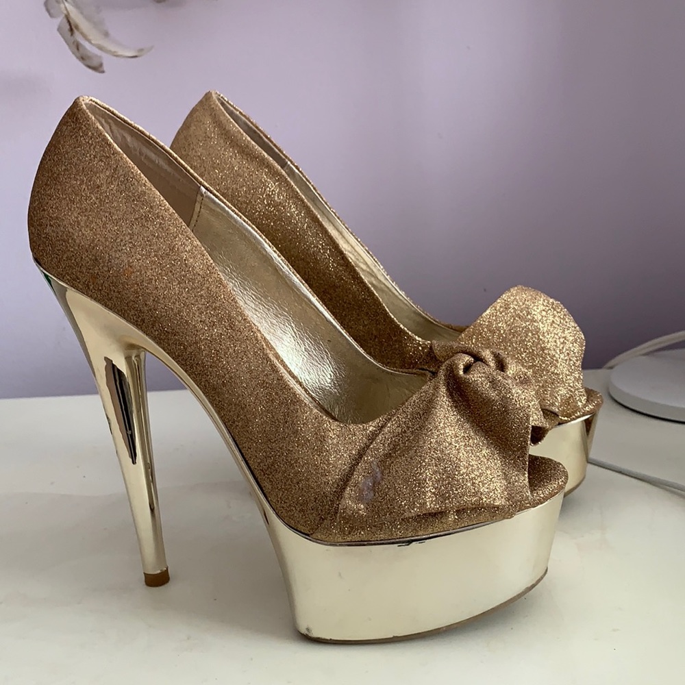Gold Steve Madden Heels